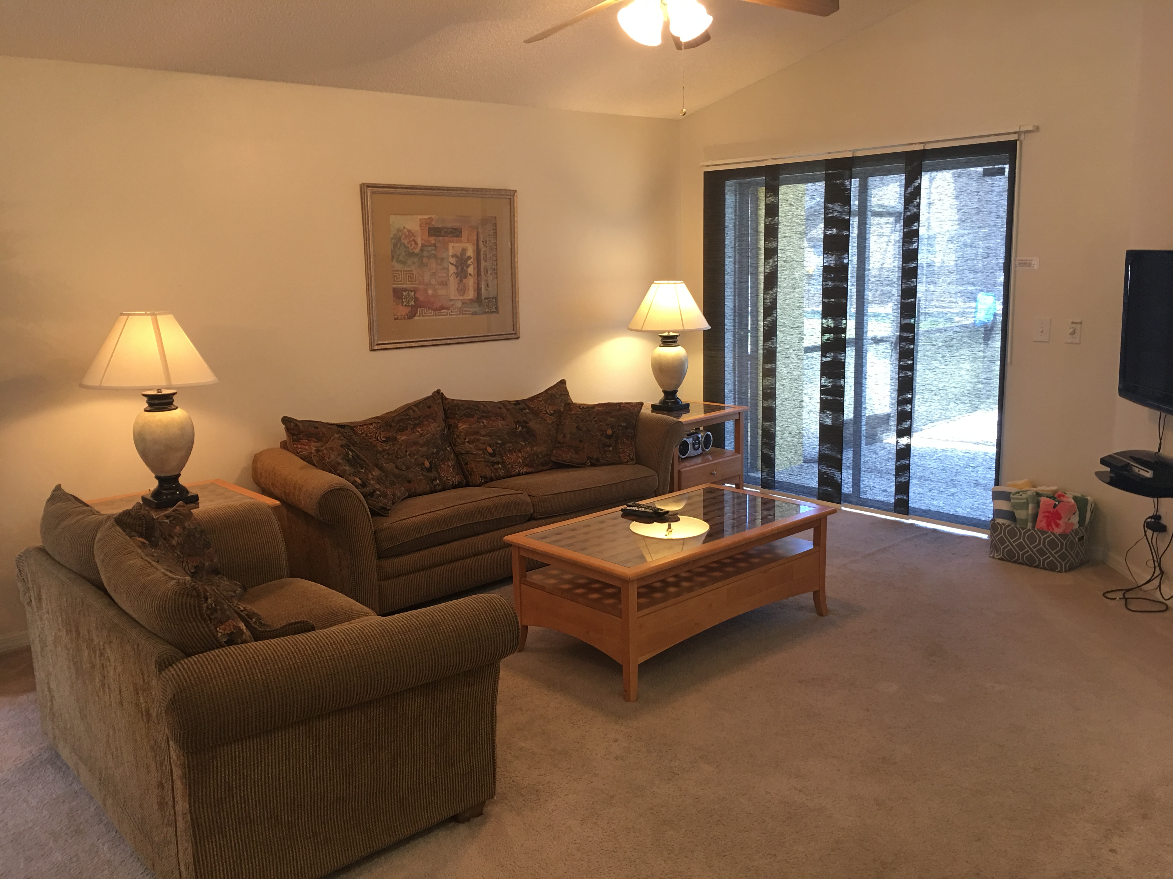 Spacious Family Room Spacious family room