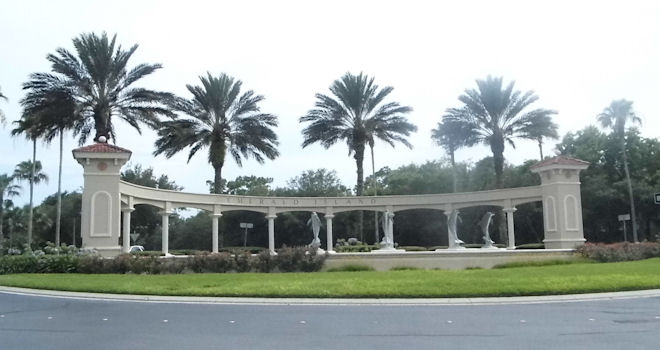 Dolphin Fountain At Main Entrance Emerald Island entrance